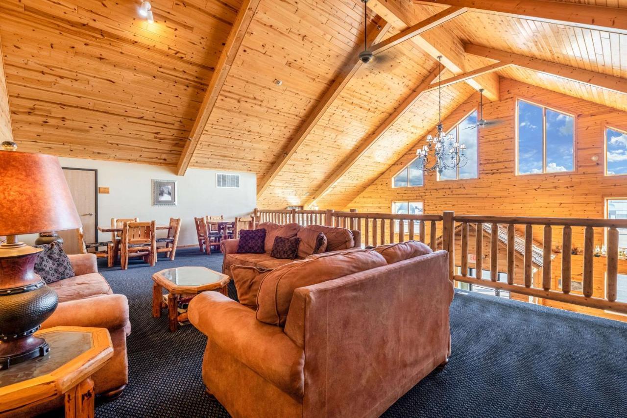 Econo Lodge Rice Lake Zewnętrze zdjęcie